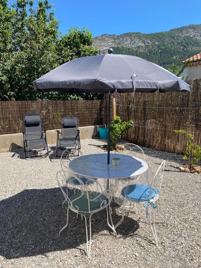 فيلا La Petite Perle De Provence سيسترون المظهر الخارجي الصورة